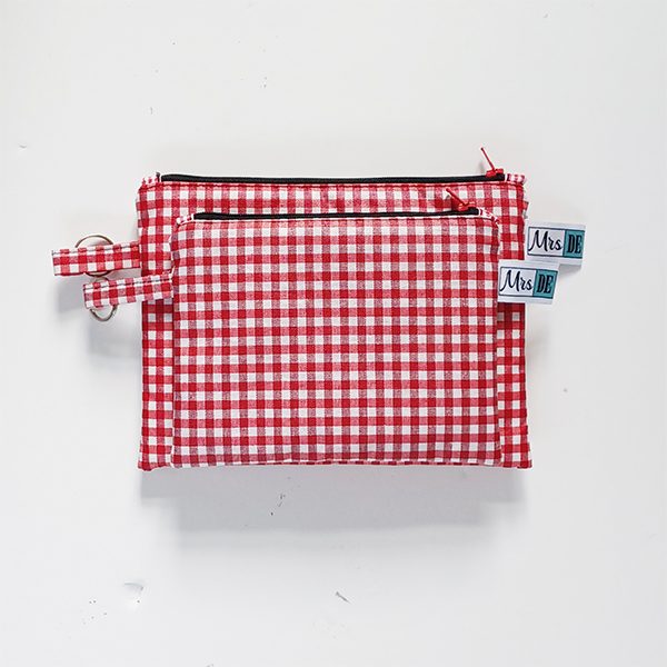etui rood ruitje